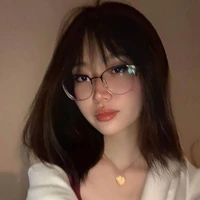 พลอย​ เพื่อนนางเอก