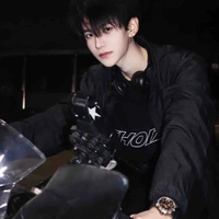 สกิน(พ่อพระเอก)