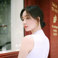 Ny. Karennina Kaviandra