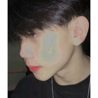 พรี .พระเอก