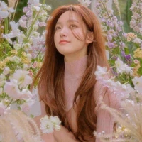 นานิว//พี่สาว.พอ