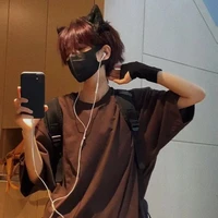แชม(นายเอก)