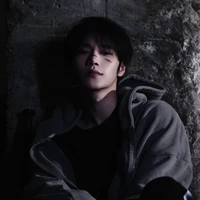 แชมป์(พี่นายเอก)