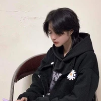 พลอย+เพื่อนหลิว