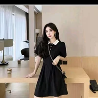 ฟ้าใส นางเอก