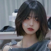 เเชมเพื่อนนางเอก