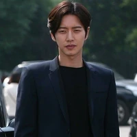 ทิศเหนื่อ(พ่อนางเอก)