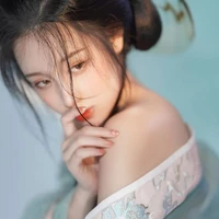 หลิงหวันไป่//คุณหนูตะกูนหวันไป่+นางร้าย