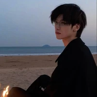 เดวิช(พระเอก)