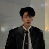 บลู(เพื่อนพระเอก)