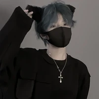 รูน(นายเอก)😈👑