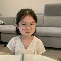 นิว (ตอนเด็ก)​