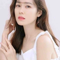 วนิสา(แม่ น.อ.)