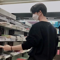 มาร์ค (มือกีตาร์)