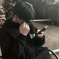 คริส( พี่ใหญ่ พ.อ มาเฟีย)
