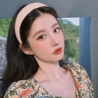 ลีนี่(นางร้าย🍓+ลูกแม่เลี้ยง)
