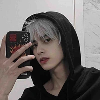 แคมป์(พี่คนรองพระเอก)