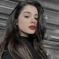 CHIARA HOWLAND FALCONE|20|