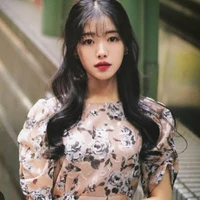 กรีน(แม่พระเอก)