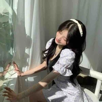 น้ำ เพื่อน ซี