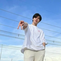หล่ง ลี