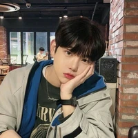 ออมสิน(พี่ชายน.อ.)