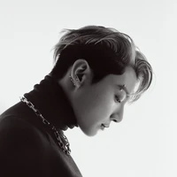 ไวท์(พระเอก)