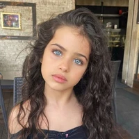 Sophie (irmã do Felipe)