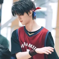 บาส (เพื่อนนายเอก)