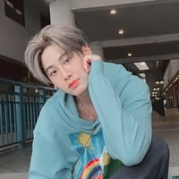คิม(รุ่นพี่)