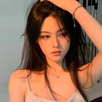 เเอร์/รุ่นพี่