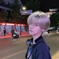 เฟรม🌹(เพื่อนนายเอก+มาเฟีย)