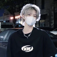 ไนท์(เพื่อน พ.อ)