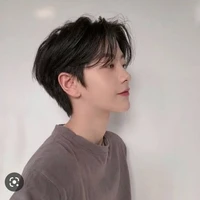 คิม.(รุ่นพี่ร.ร.เก่าซ้อ