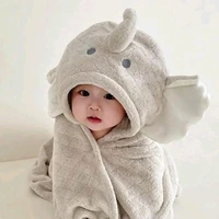 ทีน่าตอนเด็ก.