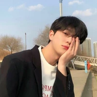 เรน//พระเอก🥀