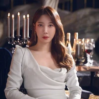 (แม่นางเอก)