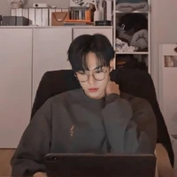 พีรภัทร