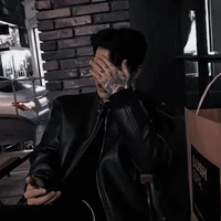 ออมสิน |• เพื่อนพระเอก