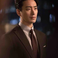 โอเว่น(พ่อพระเอก)
