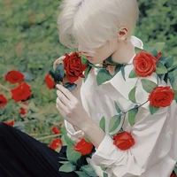 ครีม(นายเอก+แวมไพร์)