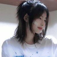 ออม(นางเอก)​