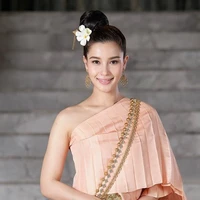 นิ่ม(บ่าวกษิรา)