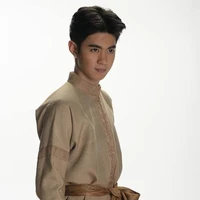 แสง(บ่าวชวิศา)