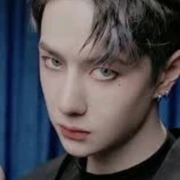 ไอซ์(พระเอก)