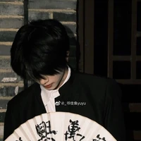 เเบล็ค/คิง (พระเอก)
