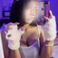 จิมมี่(พี่สาวคิม)