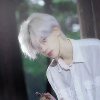 สกาย//พระเอก