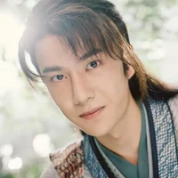 หลานเฟิง(พี่คนรอง)🧡