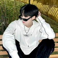 ทิว(เพื่อนนายเอก)
